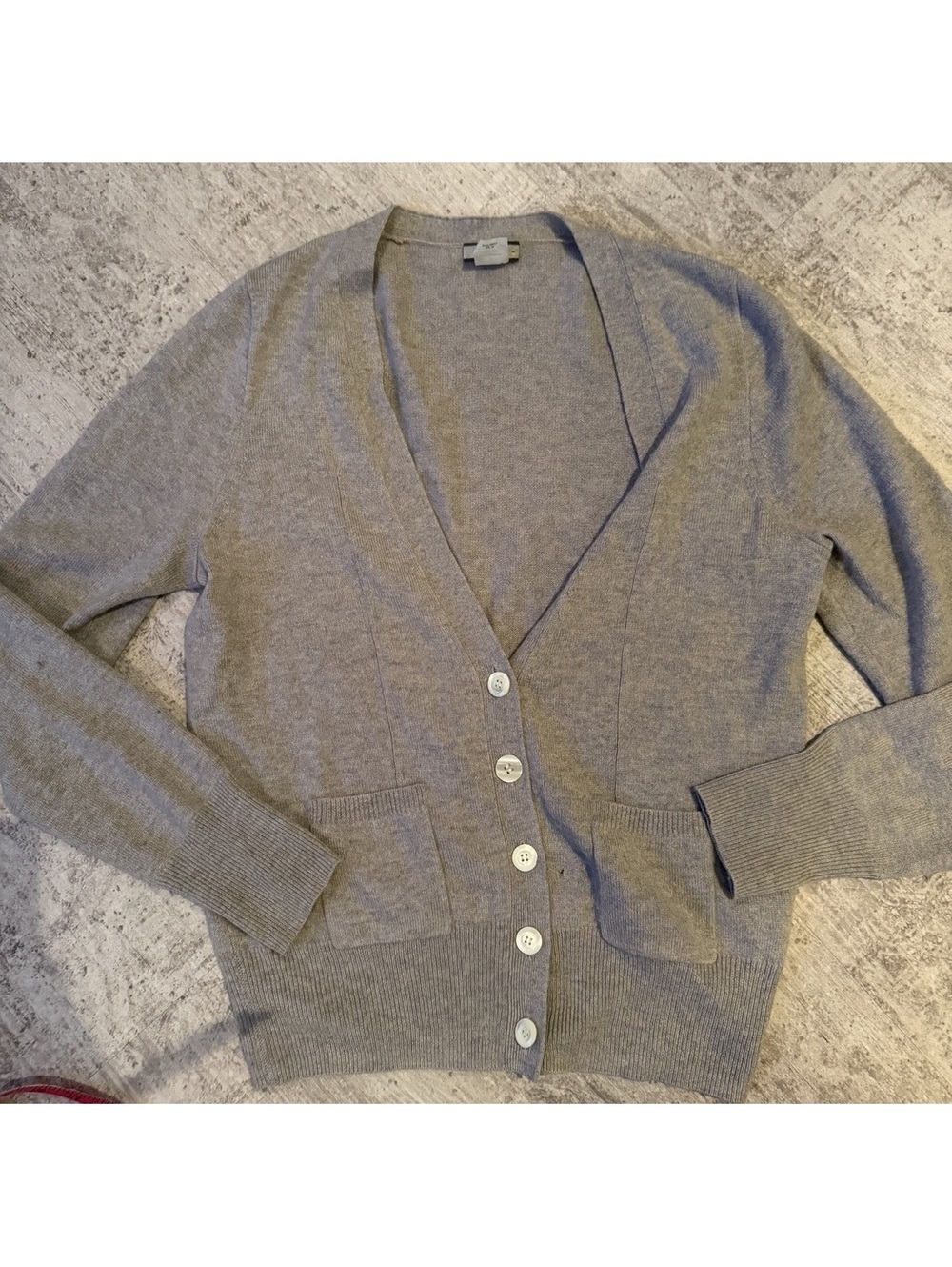 J crew 100% Cashmere Grey button down long sleeve cardigan *small imperfection L